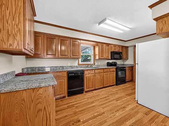 5th image of 4067 Anderson Mill Rd