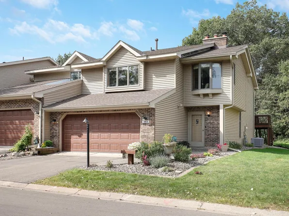 583 Sterling St S, Maplewood, MN 55119