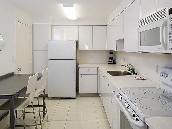 2nd image of 130 Sunrise Ave APT 202W