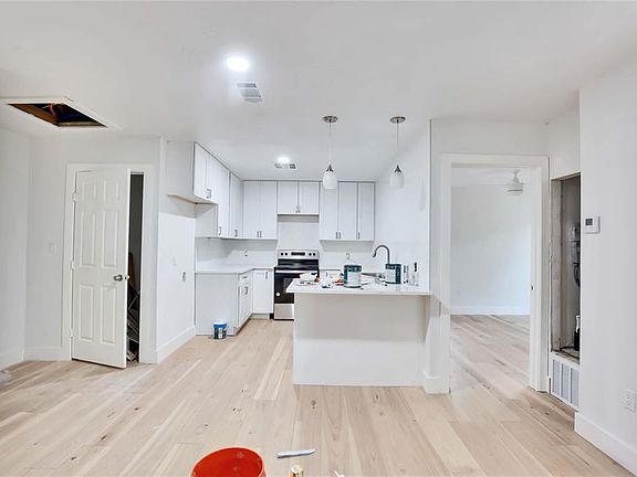 4th image of 3317 Hycreek Dr #A