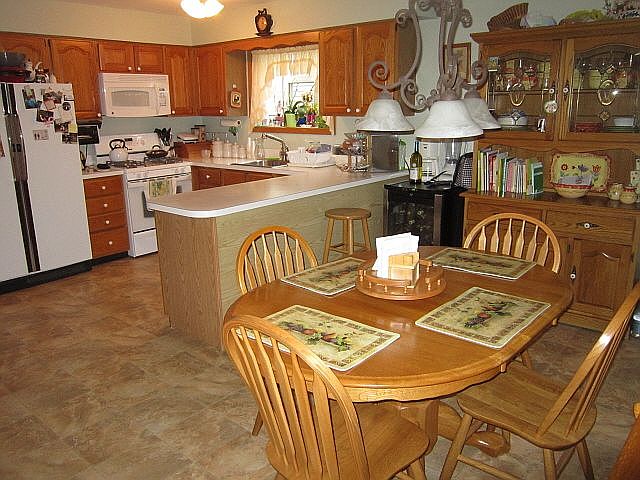 2nd image of 67 Blythe Pl