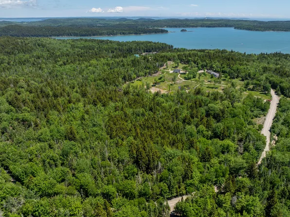 362 Duck Cove Road, Roque Bluffs, ME 04654