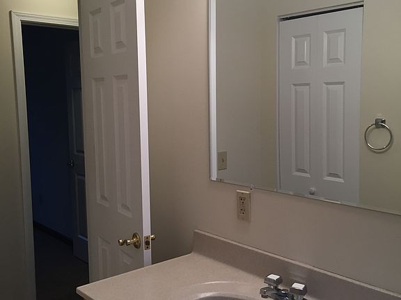 4th image of 57660 Kingdon Dr