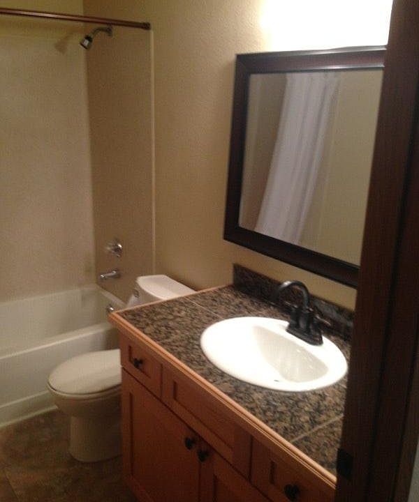 Main bathroom