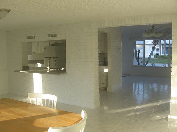 INSIDE VIEW