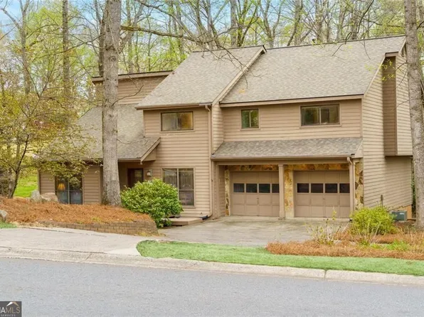 2252 Chimney Springs Dr, Marietta, GA 30062