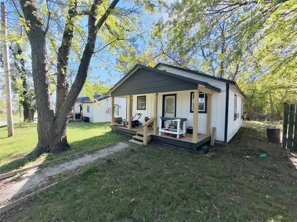 210 E Pine St, Coweta, OK 74429