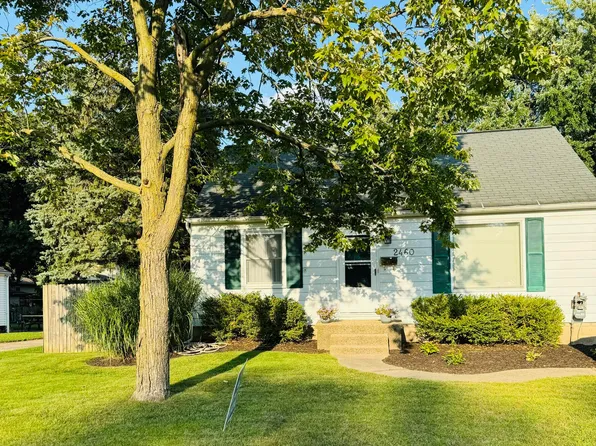 2460 Glenbrook Ave SW, Wyoming, MI 49519