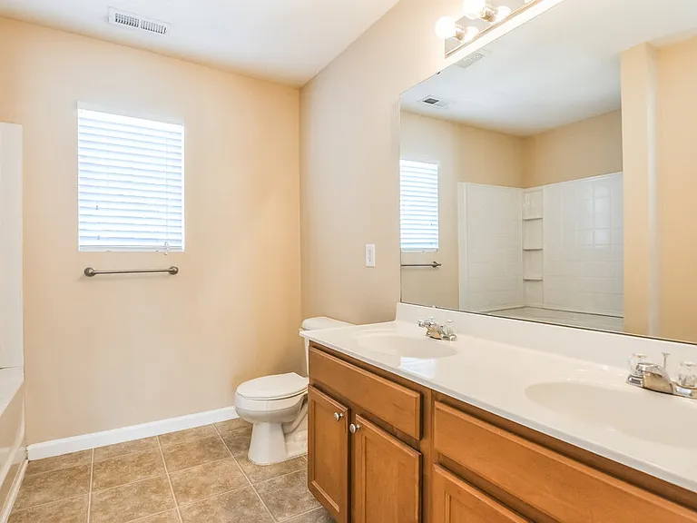 63 Brookhaven Dr — Photo 9