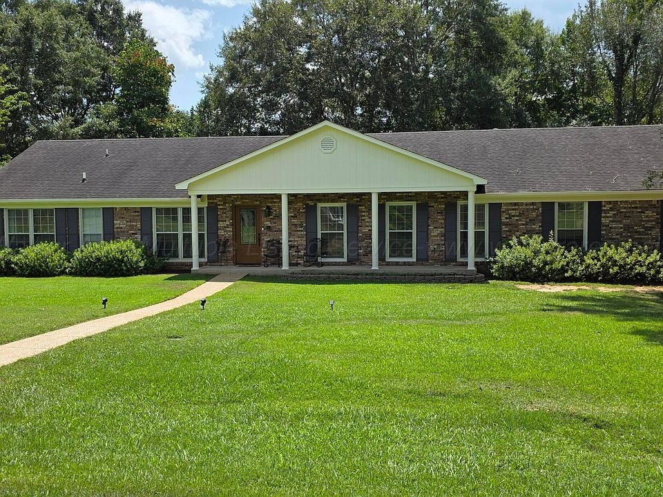 1st image of 2140 Pineview Cir NW