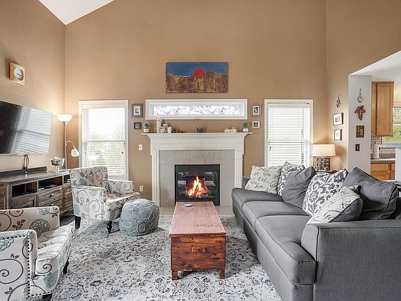 5th image of 1680 Impatiens Way