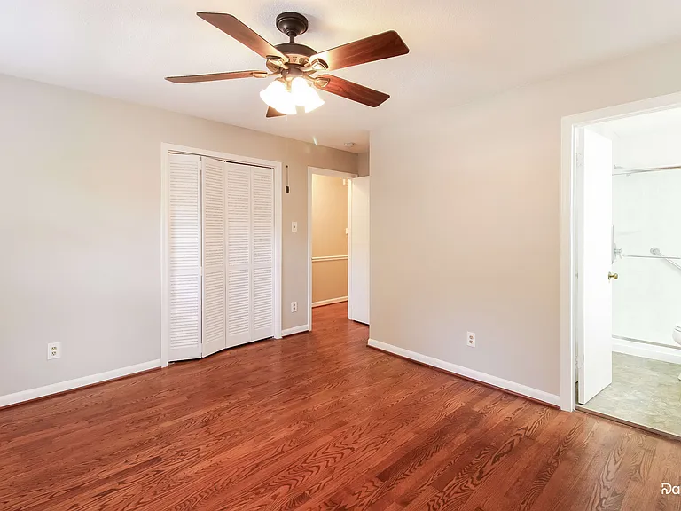 5405 Ainsworth Dr — Photo 12