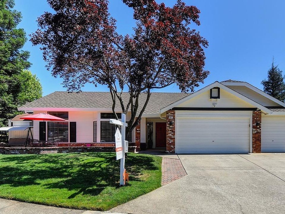 1st image of 4611 Odessa Ct