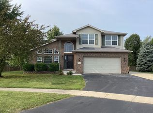 27450 W Fawn Lake Ct, Channahon, IL 60410