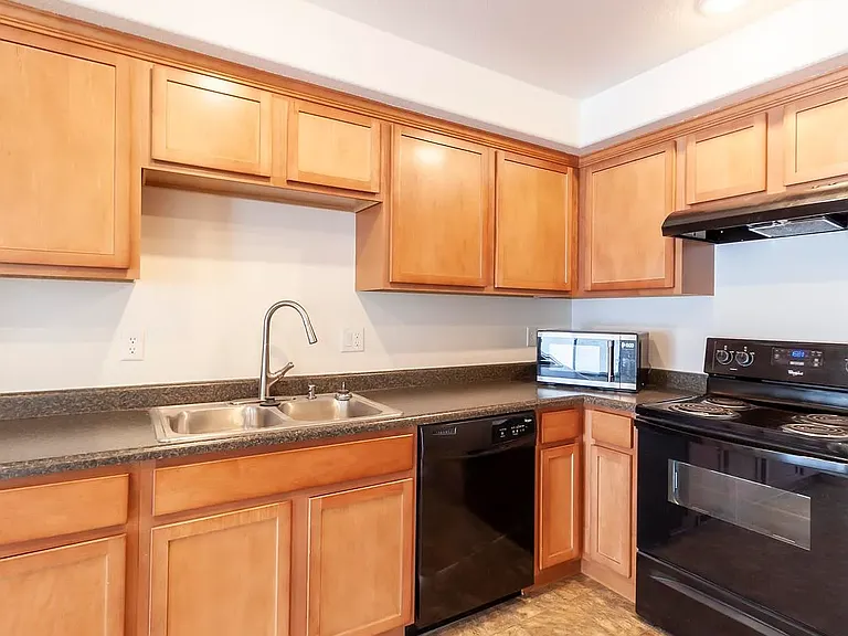 3816 Saddle Ridge Trl — Photo 21