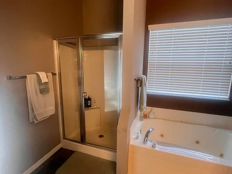 7368 Crepe Myrtle Ct — Photo 15