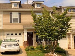 49 Amersham Ln, Fletcher, NC 28732