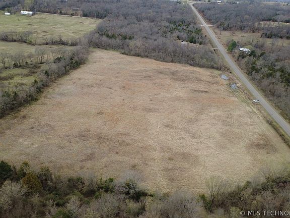 5th image of E 860th Rd