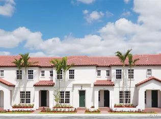 17053 SW 94th Way, Miami, FL 33196