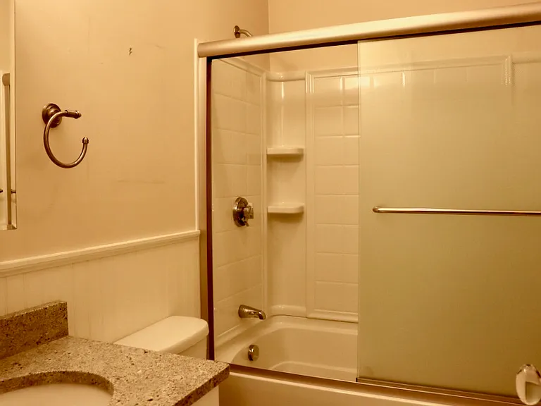 14 Temple St #3 — Photo 12