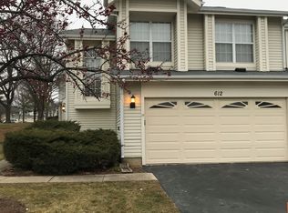 612 Newbury Ln, Schaumburg, IL 60173