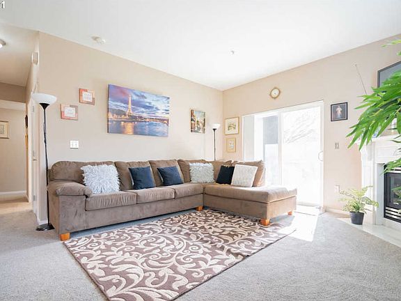 3rd image of 10800 SE 17th Cir APT Q-179