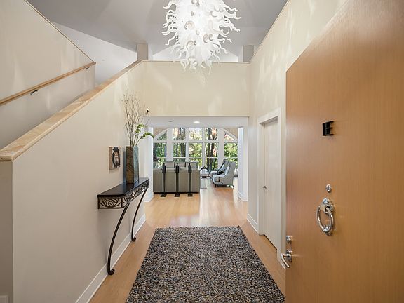 2nd image of 240 Whistler Rd APT 1E
