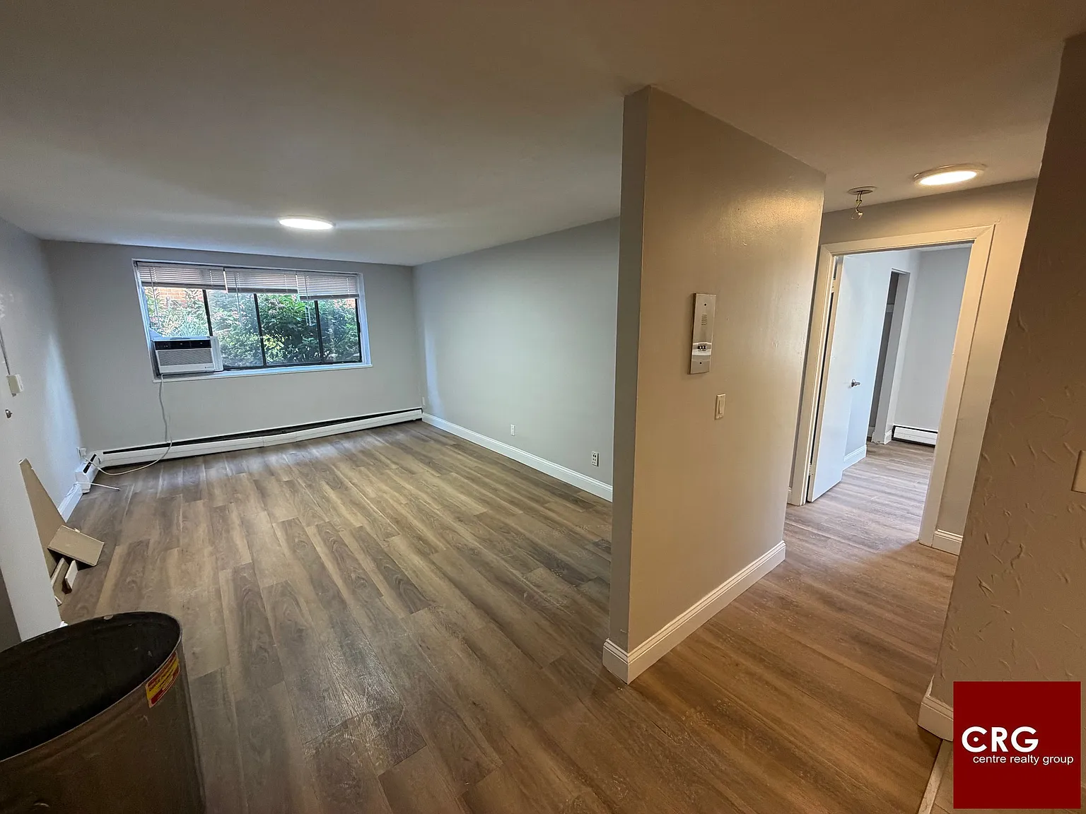 2 bed, 1.0 bath, $3,100 — Photo 4