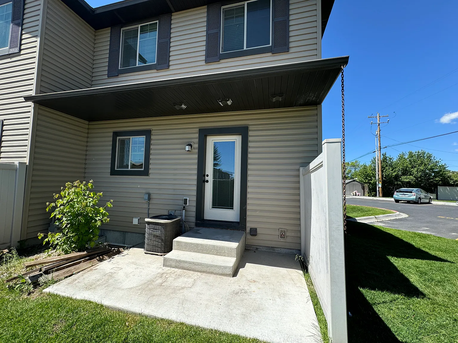 177 S 4 W — Photo 2