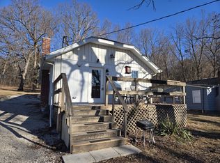 3352 E 2059th Rd, Wedron, IL 60557