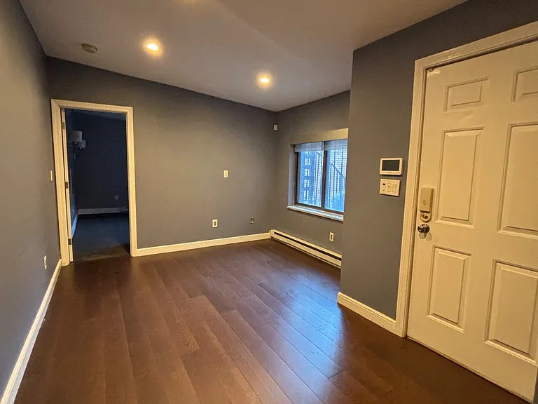 662 Massachusetts Ave #2 — Photo 9