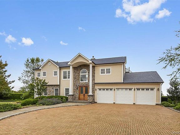 4th image of 1680 Lands End Road