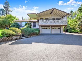 2122 Haviland Dr, Grants Pass, OR 97527