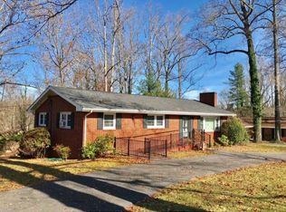 217 Robin Rd, Bristol, TN 37620