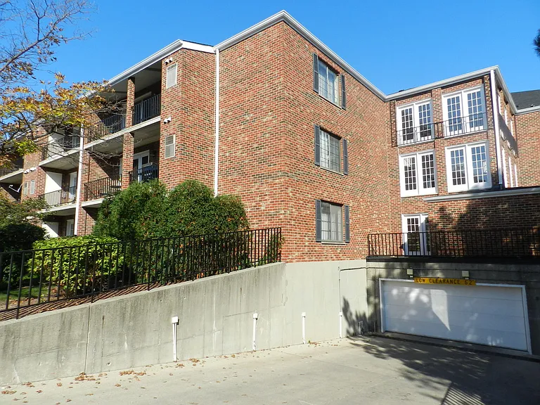 520 Biesterfield Rd #117 — Photo 18