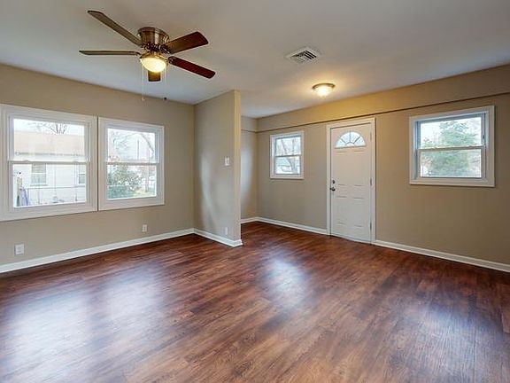 Living Room and Entrance