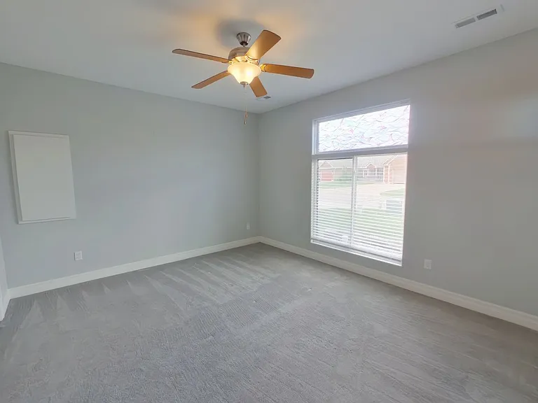 15024 W Hayden St — Photo 8