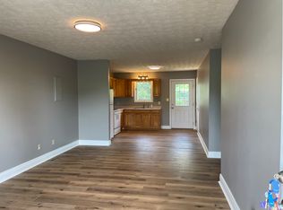 65 Sugar Hollow Dr #B, Campbellsville, KY 42718