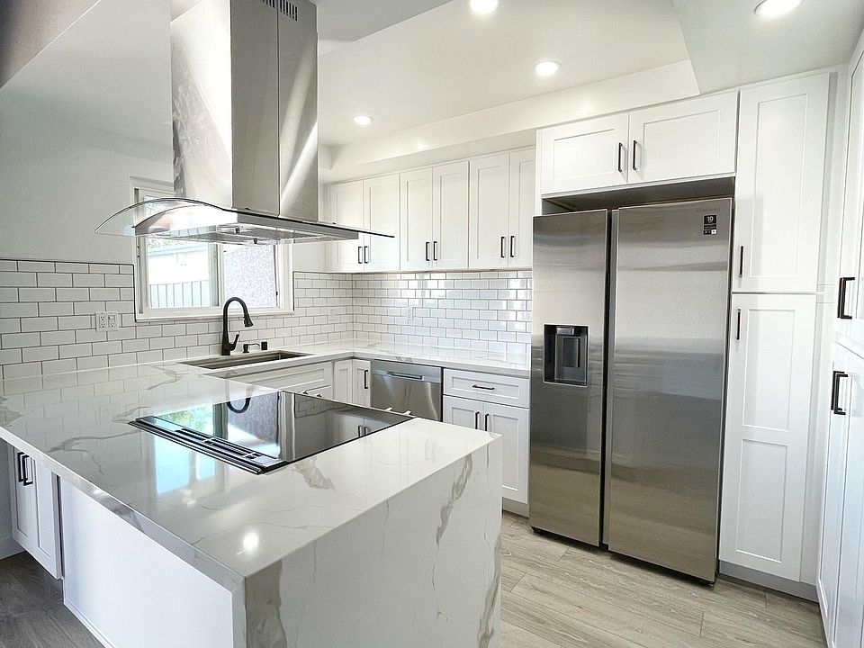 All new kitchen with high end appliances.