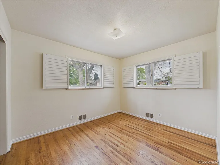 1695 E Cornell Ave — Photo 15