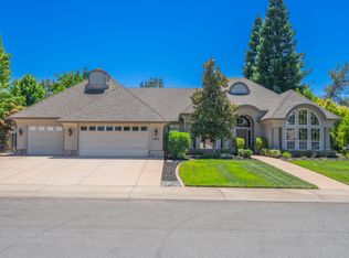 1563 Gold Hills Dr, Redding, CA