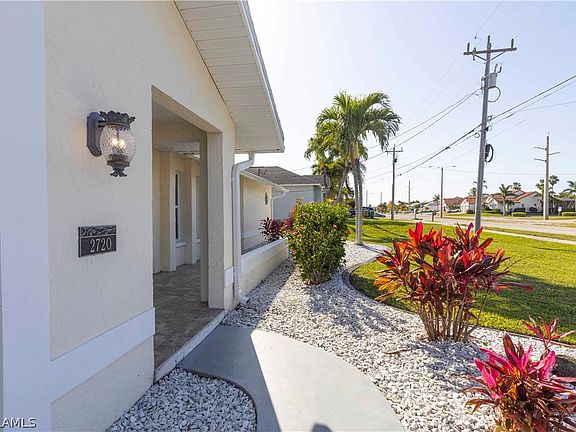 3rd image of 2720 Cape Coral Pkwy W