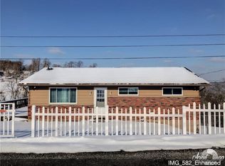 106 Blythe Rd, Charleroi, PA 15022