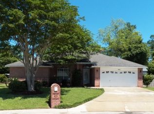 420 Megan Dr, Cantonment, FL 32533