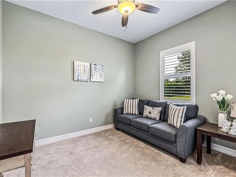 28525 Longford Ct — Photo 15