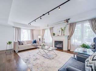 144 Chapman Ct, Aurora, ON L4G0E2