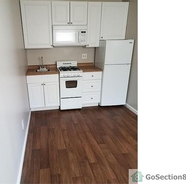 1st image of 3600 Salena St APT 102