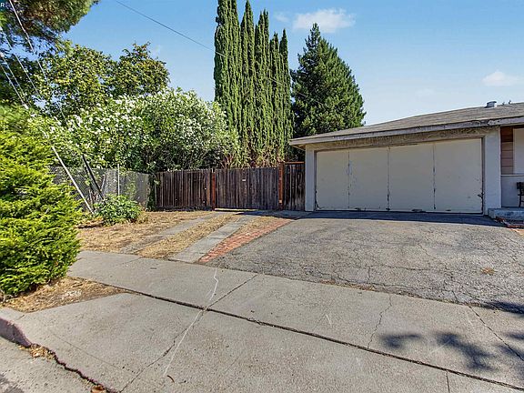 2nd image of 3865 Raap Ave