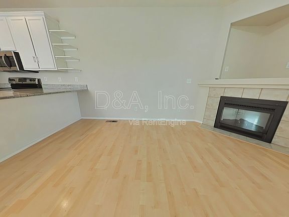 4th image of 2789 NW Daylily Ave