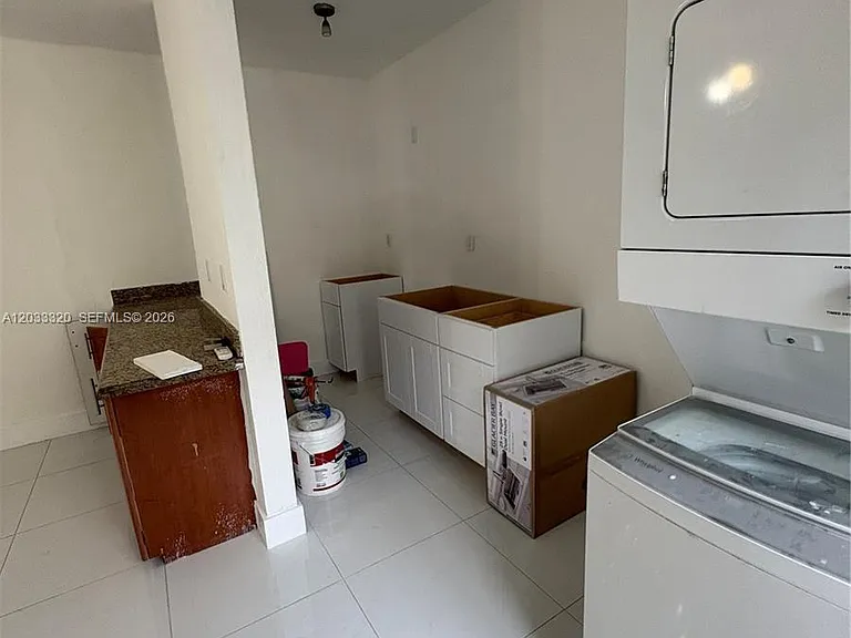 7920 Harding Ave #8 — Photo 5
